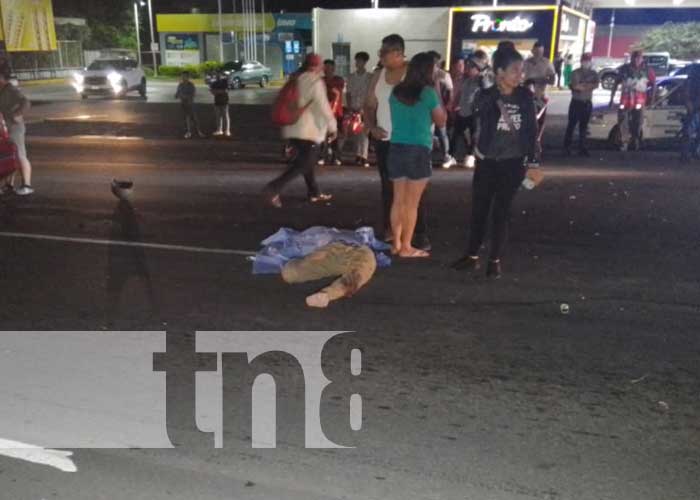 Foto: ”No llegan a su destino" motociclista y acompañante perecen tras accidente en Las Colinas / TN8