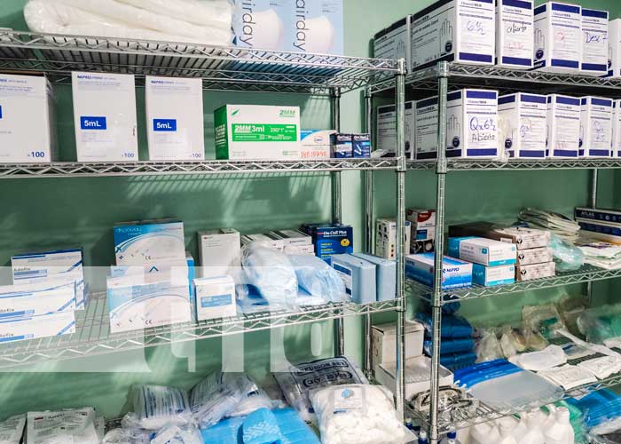 Foto: Inauguran nuevos equipos de esterilización Para pacientes con Cáncer/Tn8