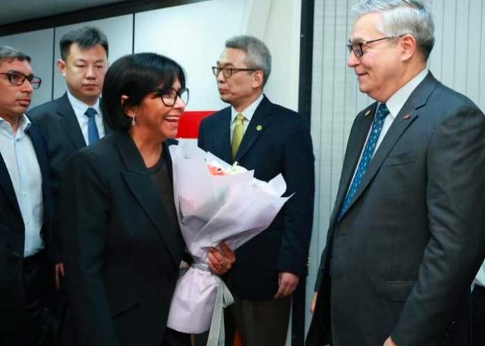 Vicepresidenta de Venezuela refuerza alianzas estratégicas en su visita a China