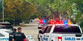 Un menor de 14 años mata a tiros a su madre en Florida