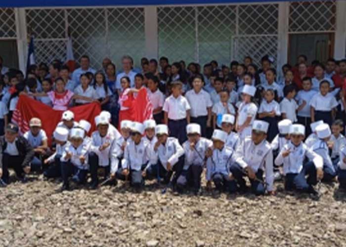 Escuela El Progreso en Muelle de los Bueyes se transforma con el apoyo de Japón