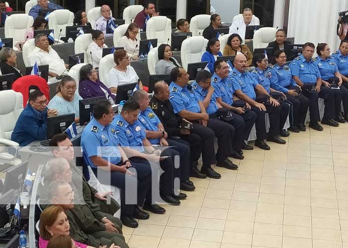 Foto: 44 aniversario de la Policía Nacional, conmemorado en la Asamblea de Nicaragua / TN8