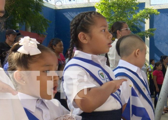 Foto: Celebración de la patria en el Distrito III de Managua / TN8