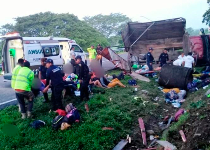 Tragedia en México: 10 migrantes mueren y 25 resultan heridos en accidente de camión