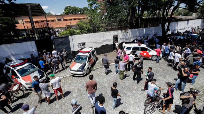 Foto: Un muerto y dos heridos deja un ataque en escuela de São Paulo / Cortesía