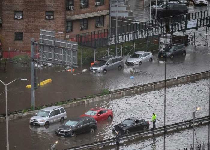 Como si se tratara de un diluvio, Nueva York sufre inundaciones extremas