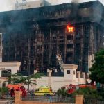38 personas resultan heridas en incendio en cuartel policial de Egipto
