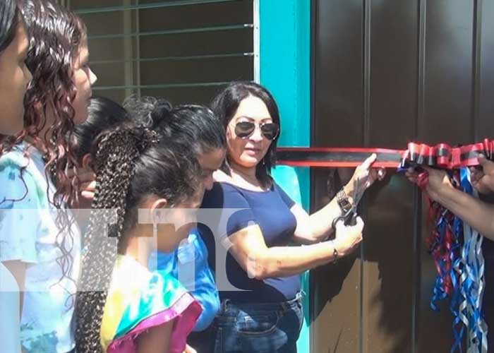 Foto: 17 Familias reciben con alegría las llaves de sus nuevas viviendas en Ocotal/Tn8