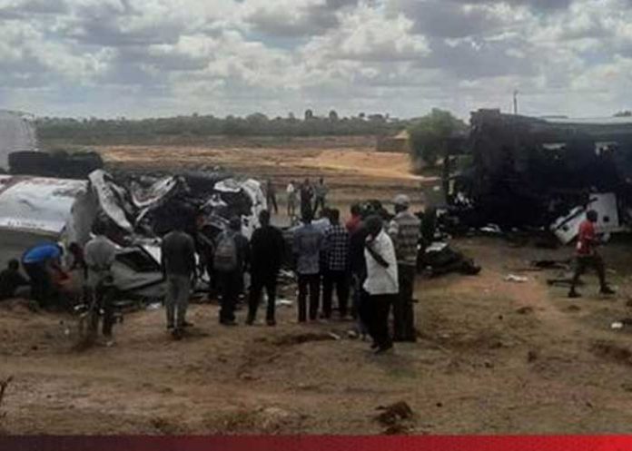 Foto: Trágico accidente vial en Tanzania: 18 fallecidos y 36 heridos / Cortesía