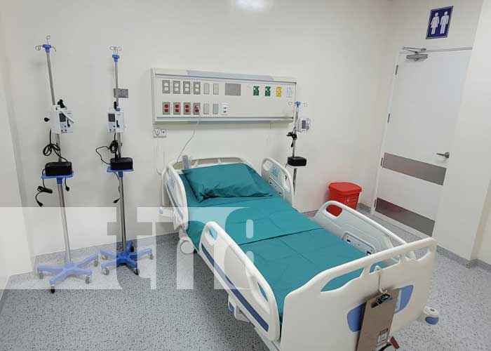 Nueva área de cuidados intensivos en el hospital de Granada