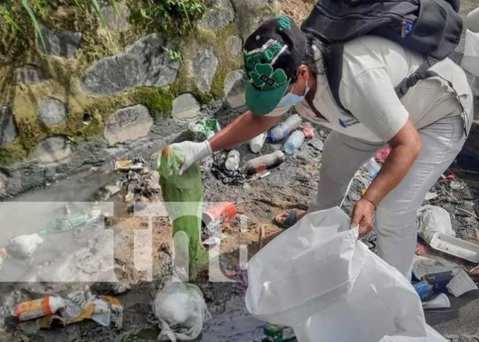 Exitosa jornada de limpieza en el río Dipilto: ¡Unidos por el ambiente!