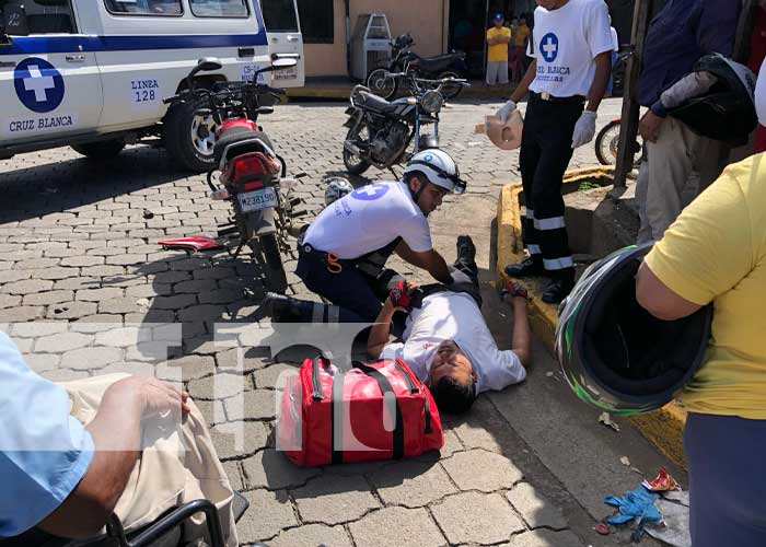 Foto: Colisión de dos motos en Managua / TN8