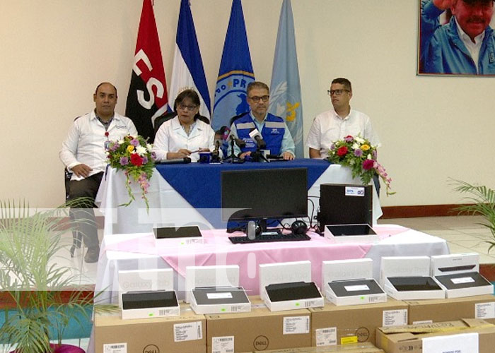 Foto: OPS dona equipos tecnológicos al MINSA en Nicaragua / TN8