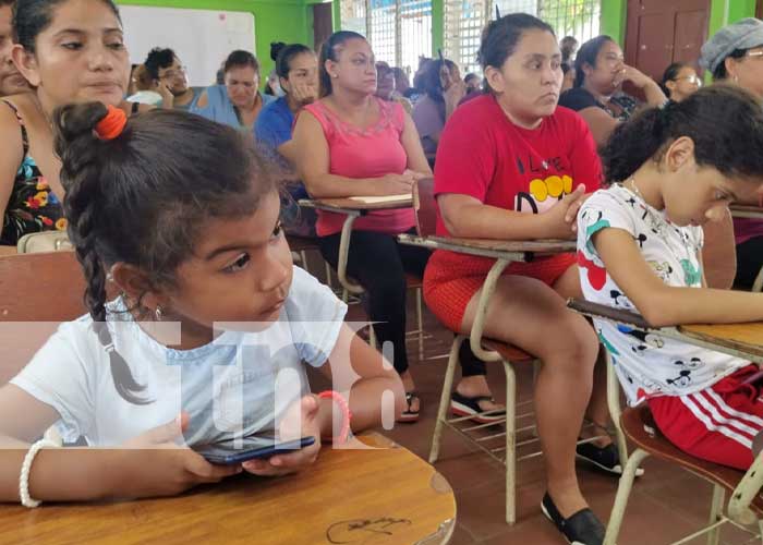 Foto: Matrículas en colegios de Managua / TN8