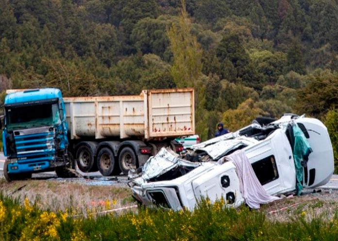 Seis personas mueres en impactante accidente de tránsito en Argentina