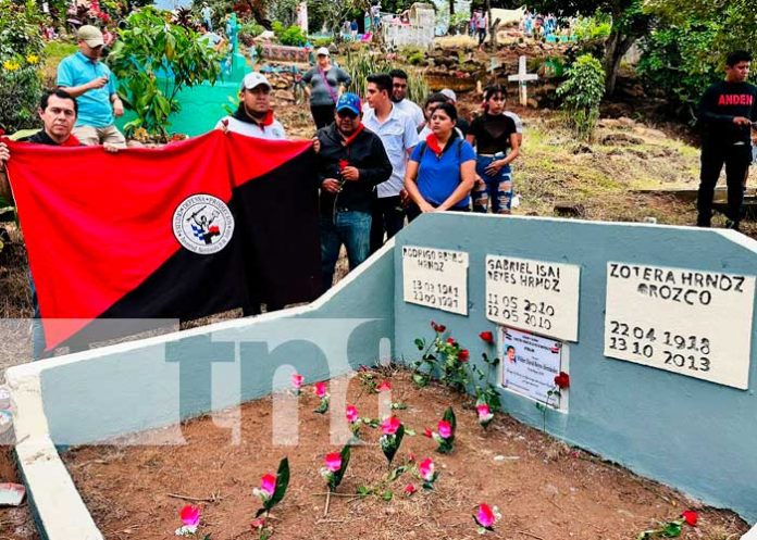 Foto: ¡El día de los files difuntos! Una tradición de amor y respeto en toda Nicaragua/TN8
