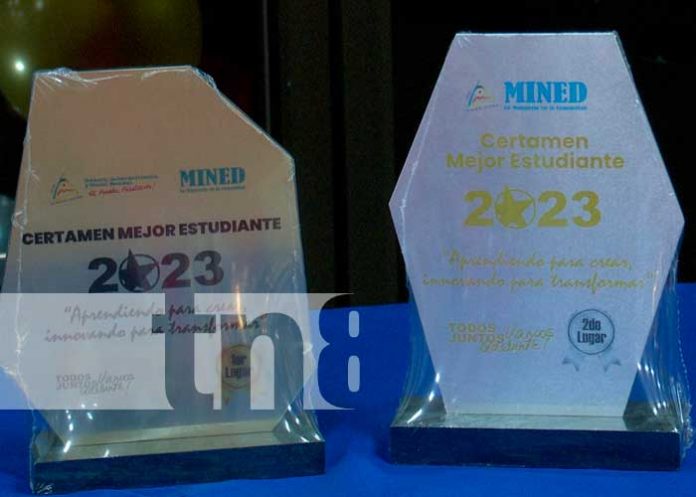 Foto: ¡Éxito Educativo! Nandaime gana el certamen nacional del mejor estudiante/TN8