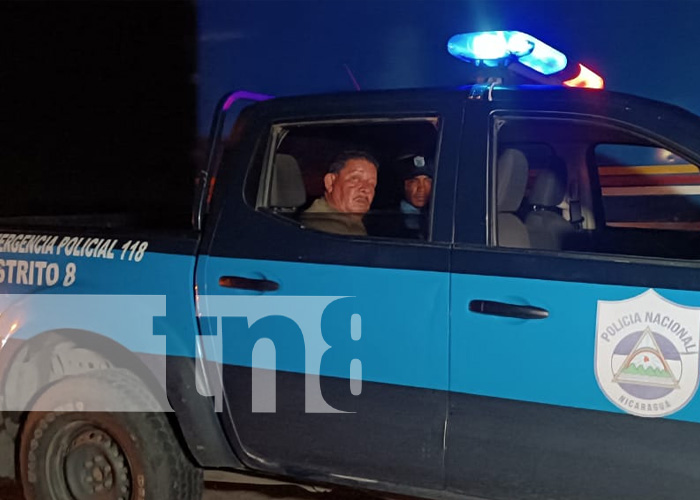 Motociclista perece al estrellarse contra camión estacionado en Tipitapa