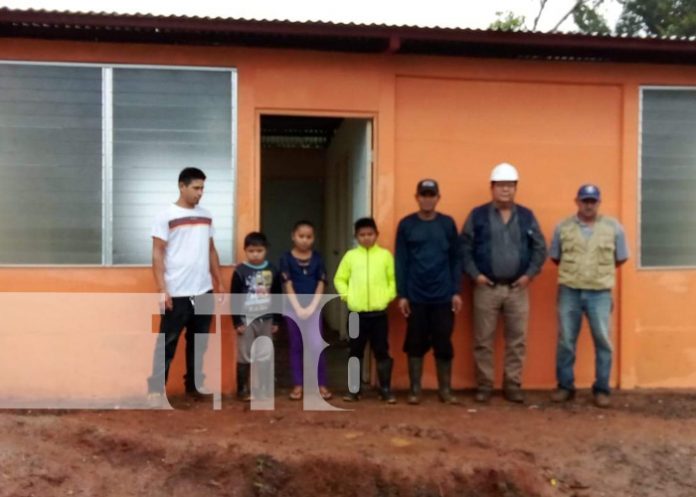 Foto: San Rafael del Norte: Cinco Familias de Extrema Pobreza Reciben Nuevas Viviendas/TN8