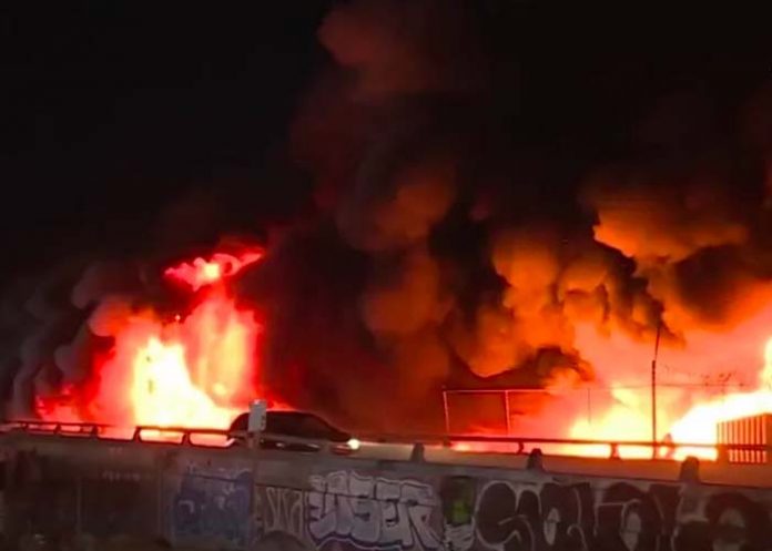 Foto: Ataque Incendiario en Los Ángeles: Gobernador Confirma Incendio Provocado en Autopista 10 /Cortesía