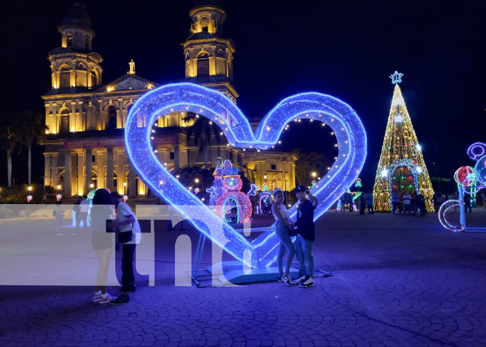 Foto: ¡Managua se ilumina para recibir la Navidad con más de 2 mil metros de luces!/TN8