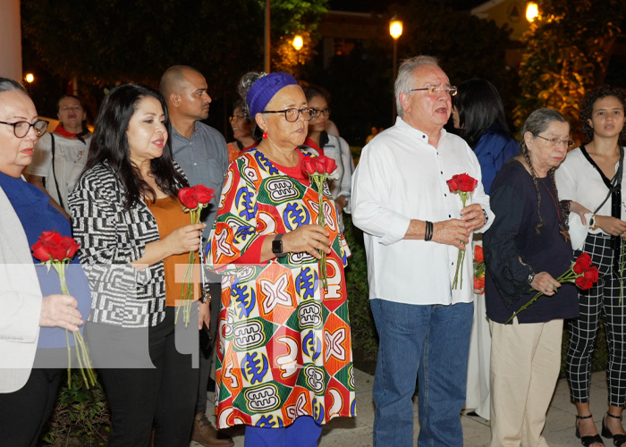 Delegaciones e instituciones se unen para homenajear a Carlos Fonseca