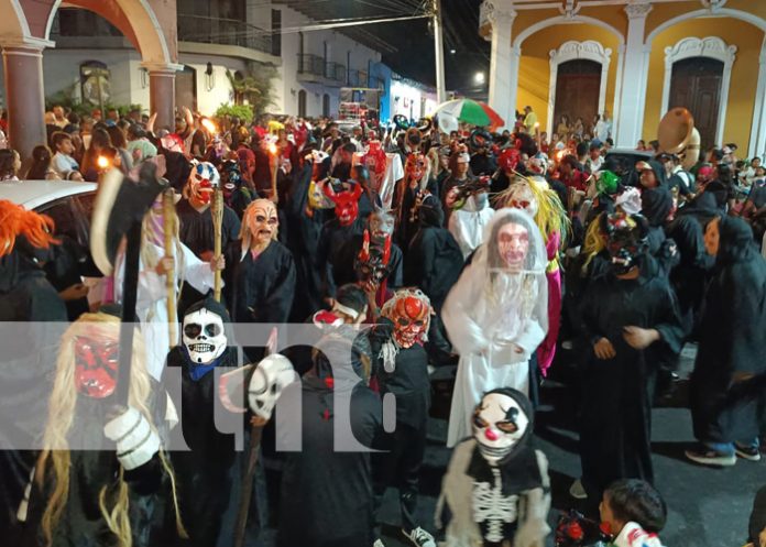 Foto: Granada se desborda en el Festival Nacional de Mitos y Leyendas / TN8