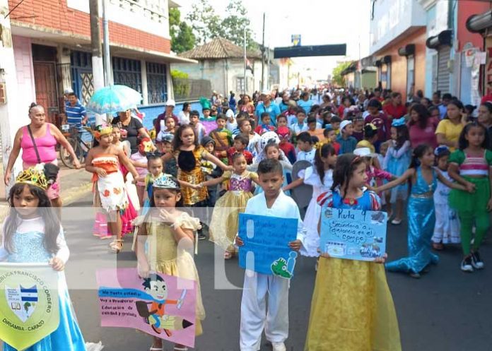 Foto: Carnaval por la matrícula escolar 2024 en Diriamba / TN8