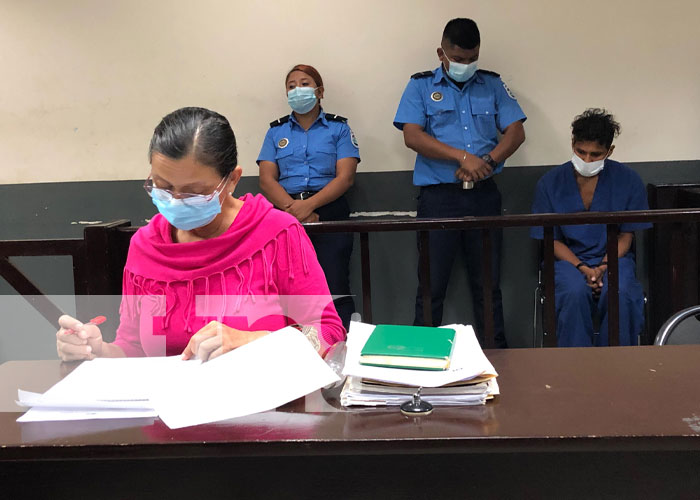 Foto: Proceso judicial contra cobarde asesino de una mujer en el barrio Altagracia, Managua / TN8