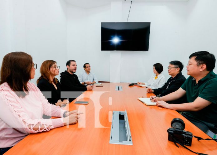 Foto: Grupo de medios de China se reúnen con directivos de Canal 8 en Nicaragua/TN8