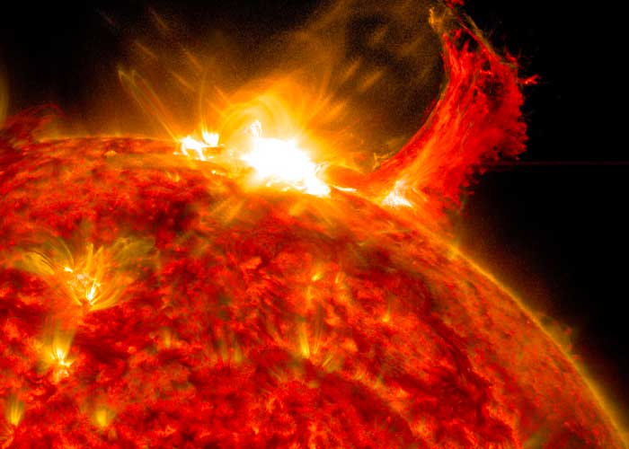 Tormenta solar podría impactar la Tierra el 1 de diciembre
