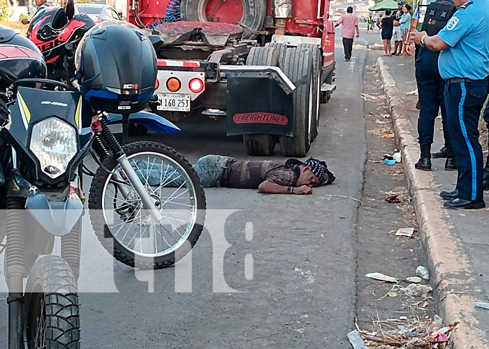 Cabezal en retroceso acaba con la vida de un hombre en el D-VI de Managua