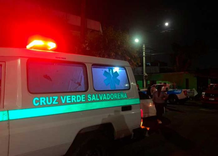 Foto: Terrible noche en El Salvador /cortesía