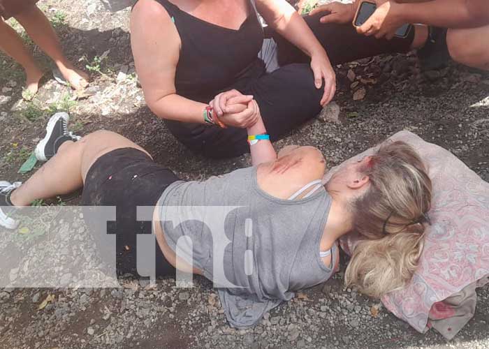 Foto: Extranjera en estado delicado tras fuerte accidente en la Isla de Ometepe/TN8