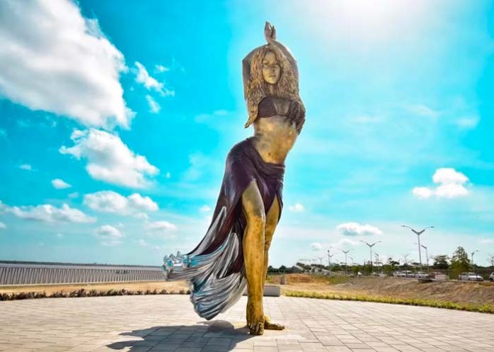 Foto: Estatua de Shakira: Orgullo Barranquillero en Bronce /cortesía