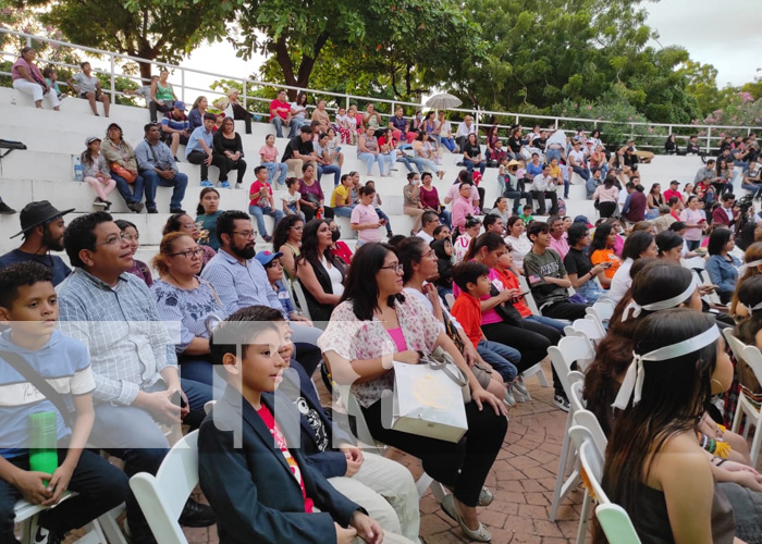 Gala artística "Nicaragua, paz y buena voluntad" con más de 360 estudiantes