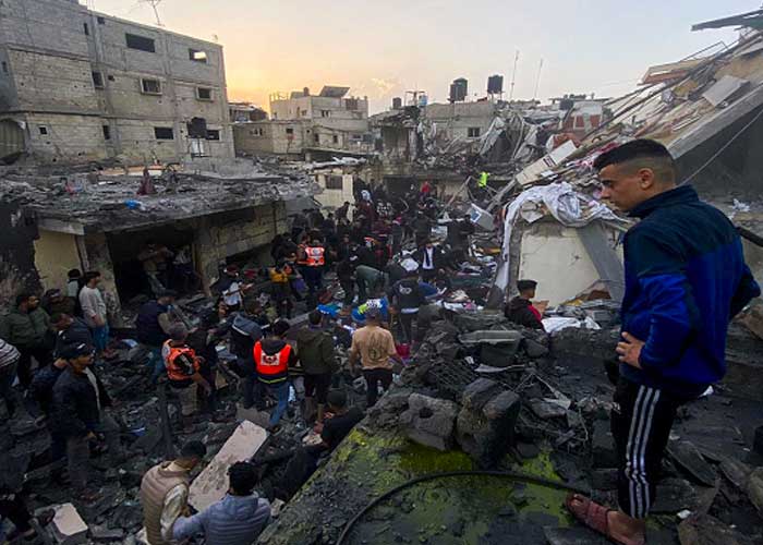 Aumenta a 20.674 cifra de palestinos asesinados en Gaza