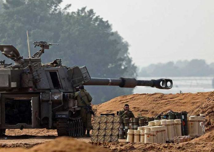 Israel multiplica ataques en Gaza y advierte que la guerra durará