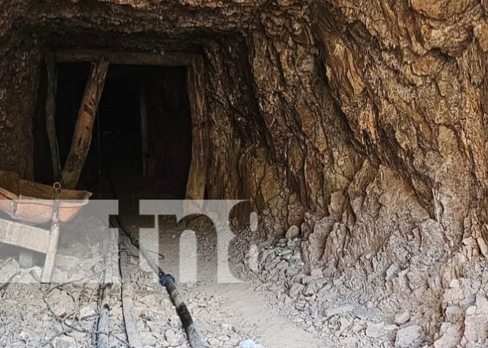 Joven de 16 años pierde la vida tras caer desde una escalera en una mina en León
