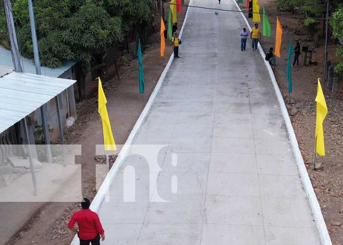 Foto: Inauguran calles de concreto hidráulico que llegan hasta la universidad UNI, Juigalpa / TN8