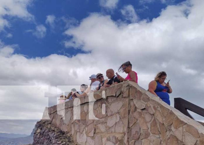 Foto: ¡El Volcán Masaya, conquista a Costarricenses y otros turistas extranjeros!/TN8
