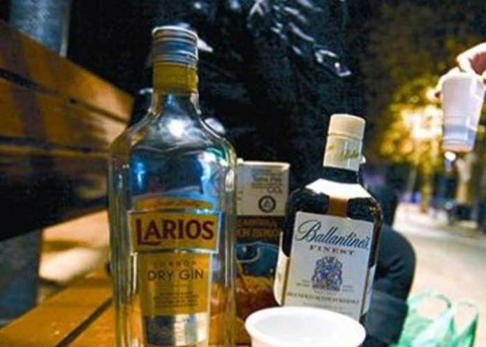 Foto: Bebedor consuetudinario pierde la vida en la Calle El Yoyo en Granada / TN8