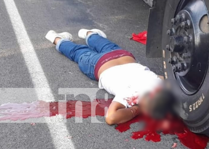 Ayudante de bus pierde la vida tras ser arrollado por la unidad en Tipitapa