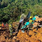 Foto:Deslizamientos en Colombia: 33 muertos, la mayoría niños, en vía Medellín-Chocó / Cortesía