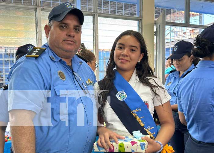 Policía Nacional en Matagalpa brinda apoyo escolar a hijos de miembros de la institución