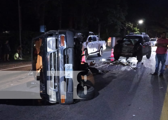 Cuantiosas pérdidas materiales tras accidente de tránsito en Carretera a Masaya