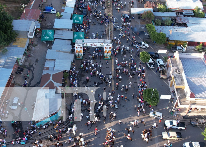 Foto: Realizan espectacular Desfile Hípico en el municipio de Acoyapa, Chontales / TN8