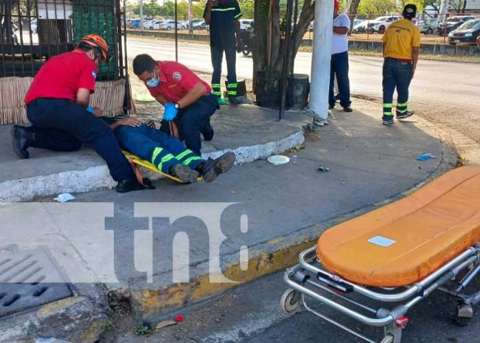 Múltiple colisión deja dos personas lesionadas en Managua
