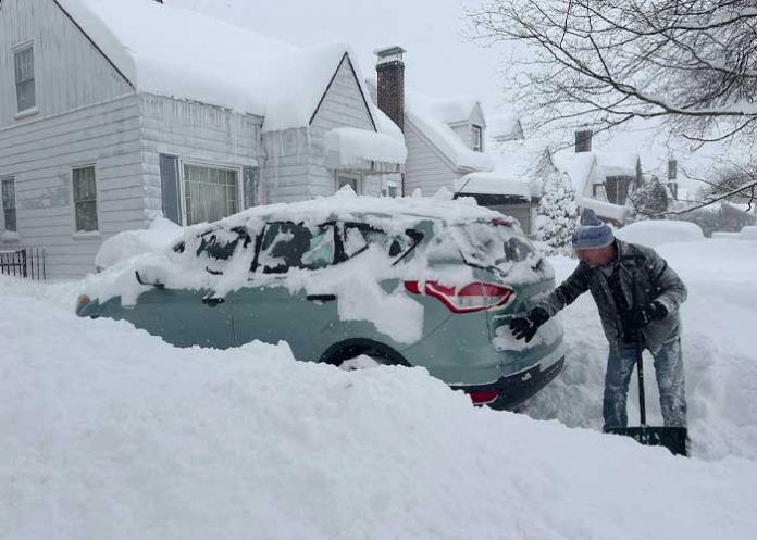Decenas de muertos por tormentas invernales en EE.UU.