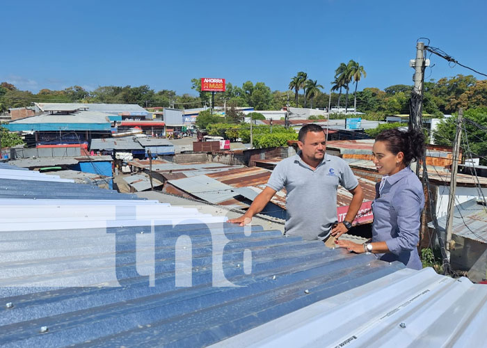 Foto: Mejor techo para el mercado de Rivas / TN8